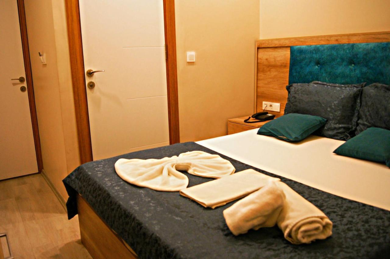 Destinia Pera Suites Istanbul Bagian luar foto